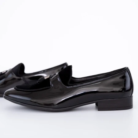 Elegáns férfi cipő 1A07-1 Fekete (L44) Oskon