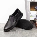 Elegáns férfi cipő W2300 Fekete (D35) Mels